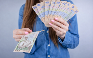 Повышение зарплат педагогов и соцработников требует дополнительных 20 млрд грн