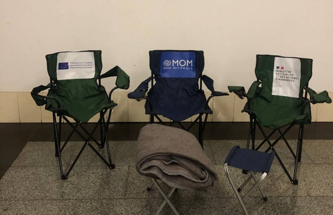 Метро Киева докупит тысячи стульев для укрытий — некоторые вышли из строя, а часть «исчезла»