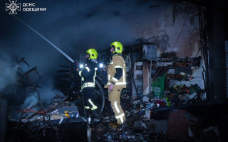 Десятки тысяч человек остались без тепло- и водоснабжения в Одессе, — Зеленский