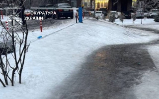 Начальника київського ШЕУ судитимуть за переплату 2 млн грн на дорожню сіль