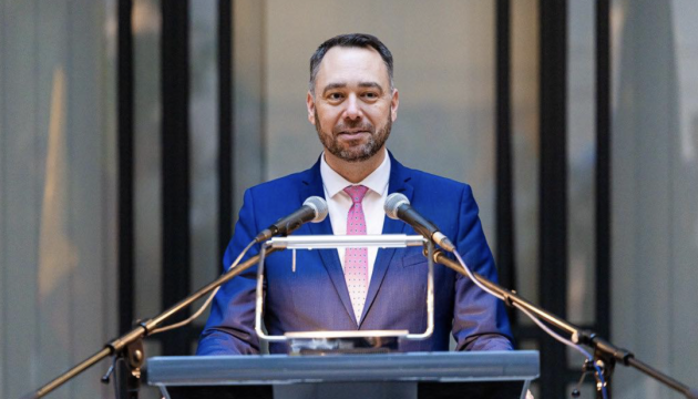 Глава МЗС Бельгії викликав посла США через звинувачення країни в антисемітизмі