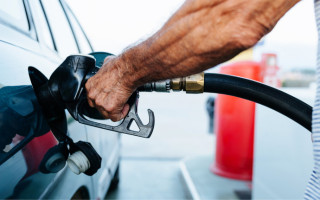 Експорт дизелю з Угорщини до України тимчасово призупинено – що сталося