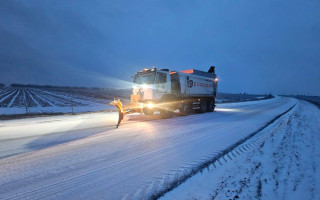 Через негоду на Одещині обмежили рух транспорту та зупинили два пункти пропуску на кордоні з Молдовою