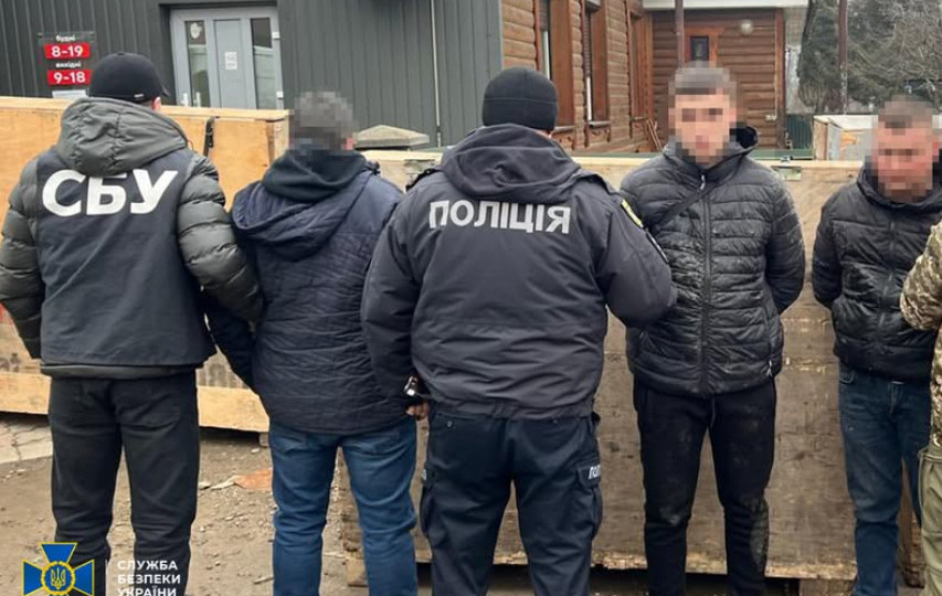 Пешком через Карпаты в Румынию — разоблачили дельцов, которые переправляли уклонистов за границу