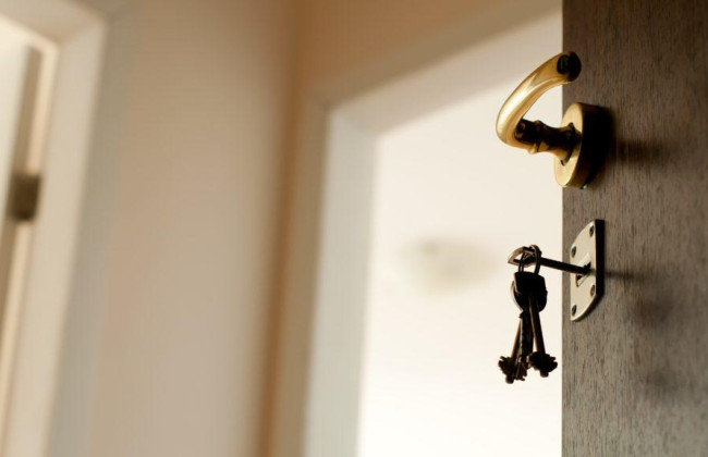 Кабмин упростил передачу госимущества для размещения ВПЛ: аренда за 1 гривну и процедуры без аукциона