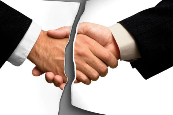 Прогул більше трьох годин – чи може роботодавець звільнити працівника