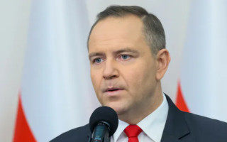 Польша меняет правила для украинцев — Кароль Навроцкий подписал закон