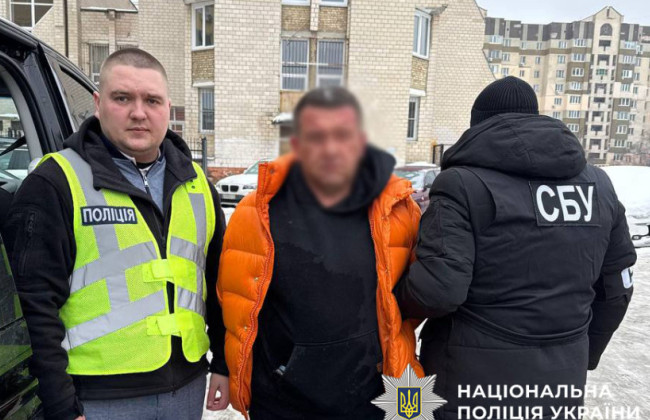 10000 доларів за потрібний «діагноз» для відстрочки від мобілізації — у Києві викрили схему