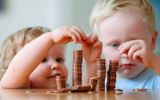 В Україні визначили порядок виплати нових дитячих допомог