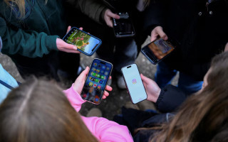 Германия планирует запретить соцсети для детей до 14 лет