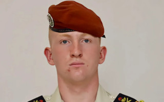 Во Франции 20-летний военный погиб от выстрела в голову, развлекаясь на вечеринке