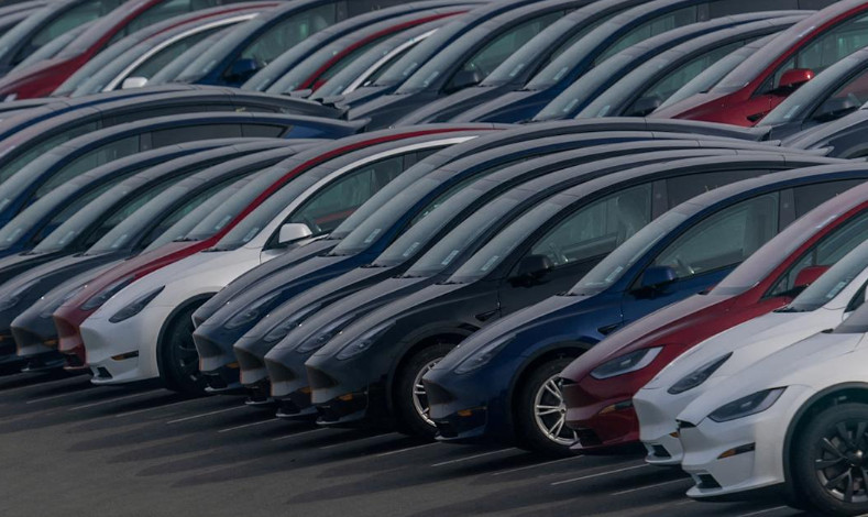 Tesla должна выплатить $243 млн за смертельную аварию с участием автопилота — решение суда