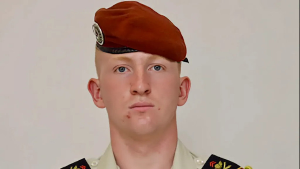 Во Франции 20-летний военный погиб от выстрела в голову, развлекаясь на вечеринке