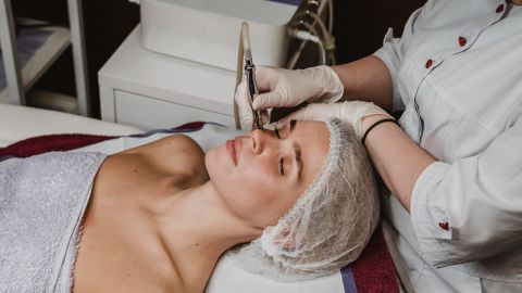 В Чернигове женщина умерла после косметологической операции в частной клинике