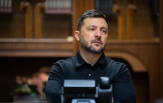 Це розколе Україну, — Зеленський пояснив, чому ЗСУ не можуть вийти з Донбасу