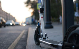 Штраф 17 тисяч і рік без керування: апеляційний суд переглянув справу водія електросамоката з ознаками сп’яніння