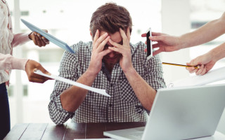 Выгорение на работе: медики назвали признаки и способы преодоления