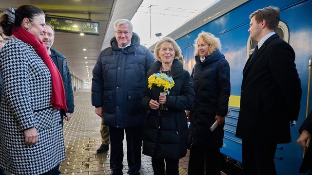 Урсула фон дер Ляйен и лидеры Нордично-Балтийской восьмерки прибыли в Киев для участия в заседании Коалиции желающих