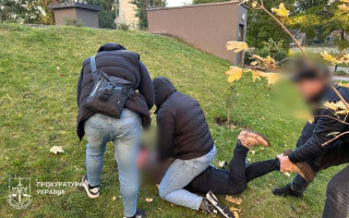 У Києві судитимуть експатрульного, який за $10 тисяч обіцяв бронювання через військовий інститут