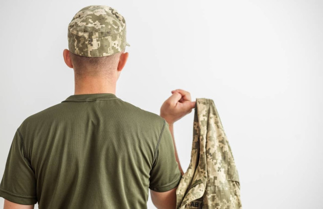 Военнослужащих, уволенных со службы до 25 лет, смогут призывать только с их согласия