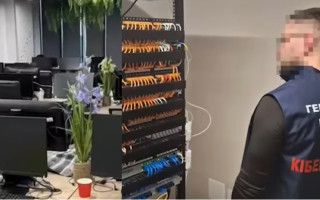 Руслан Кравченко сообщил о разоблачении мошеннических кол-центров более чем на 1500 рабочих мест