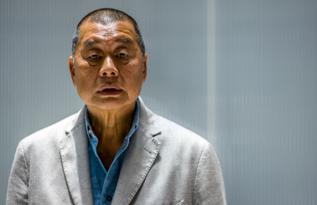 Гонконгский медиамагнат Джимми Лай выиграл апелляцию по делу о мошенничестве, но останется за решеткой