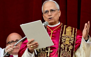 Папа Римський виступив проти застосування штучного інтелекту в духовенстві