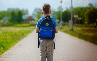 Кабмін посилює контроль за прогулами: якщо дитина не ходить до школи — інформація надходитиме до поліції