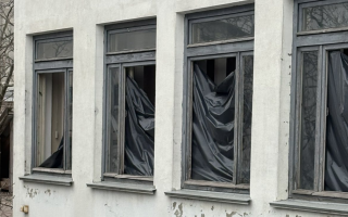 В Измаиле в Одесской области вражеский обстрел повредил здание налоговой, фото