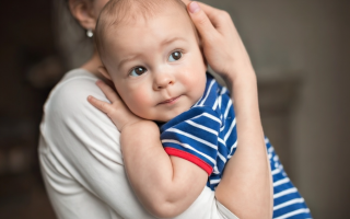 Оформили помощь на младенца и указали другой банк: есть ли риск задержки