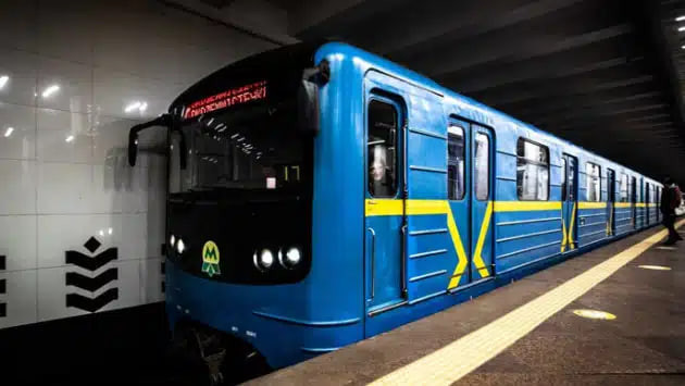 Петиція про підвищення проїзду в метро Києва до 24 грн не набрала голосів