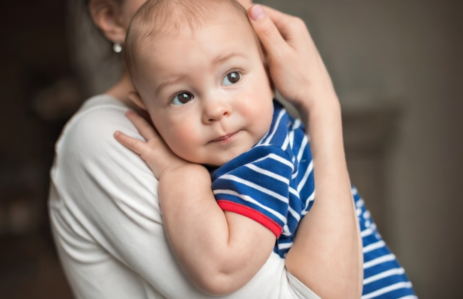 Оформили помощь на младенца и указали другой банк: есть ли риск задержки