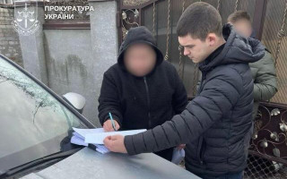 У Києві викрили чоловіка, який під чужим ім’ям допоміг привласнити 20 млн грн агропідприємства
