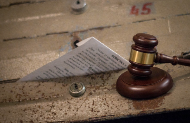 Почта вернула повестку с отметкой об отсутствии адресата — суд не отменил мужчине штраф в 17 тысяч