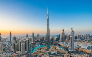 Іранські «шахеди» наблизилися до Бурдж-Халіфи — відео з Дубая