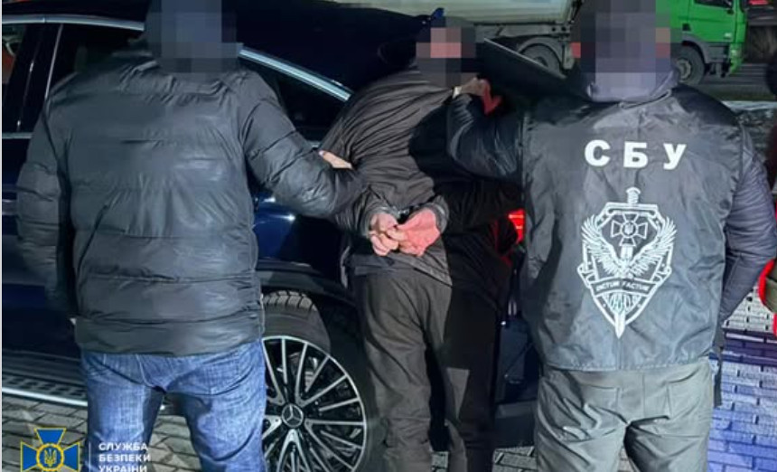 Во Львовской области задержали депутата, который хотел заработать на схеме для уклонистов