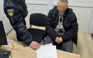 На Львовщине задержали мужчину, который обманул семью пропавшего военнослужащего более чем на 2 млн