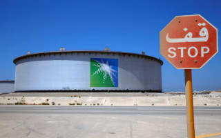 Саудовская Аравия остановила работу нефтеперерабатывающего завода Ras Tanura после атаки иранского дрона