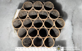 В Киеве полиция разыскала парня, который запустил фейерверк — начато уголовное производство