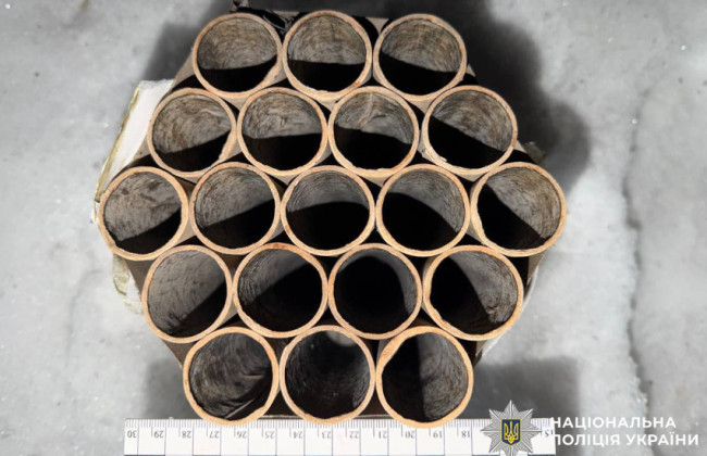 У Києві поліція розшукала хлопця, який запустив феєрверк —  розпочато кримінальне провадження