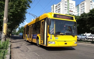 На левом берегу Киева с 3 марта постепенно возобновляют работу электротранспорта