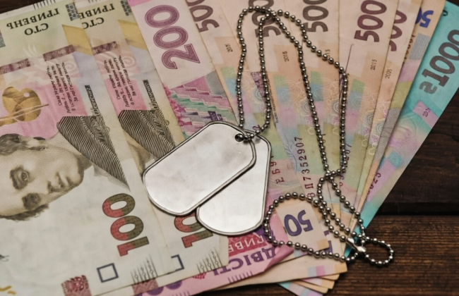 Міноборони вимагало підтвердити статус утриманця — апеляція визнала право повнолітнього сина загиблого військового на виплату