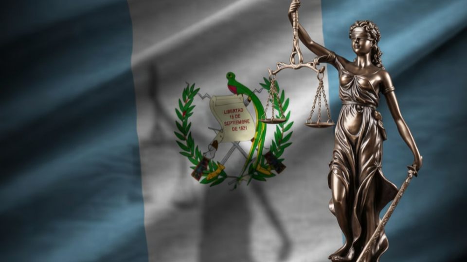 Дело Simoncini v. San Marino: ЕСПЧ признал, что обратная сила закона при увольнении судьи нарушает Конвенцию
