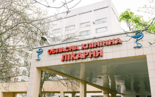 Без наглядової ради — без контракту з НСЗУ: депутатам відкривають шлях до управління лікарнями