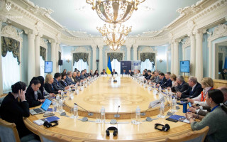 Перевантаження і загрози: у Верховному Суді обговорили, чому добробут суддів став питанням незалежності