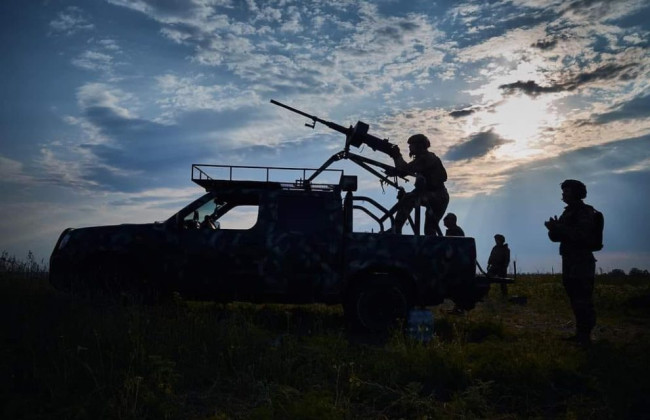 Украинские военные могут поехать в ОАЭ, чтобы помогать сбивать шахеды: Зеленский назвал условие