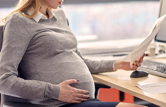 Зачисляется ли декретный отпуск в страховой стаж для пенсии