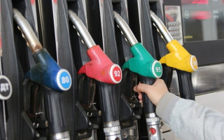 Украина формирует минимальные запасы нефти: что говорят в Раде о росте цен на топливо для авто