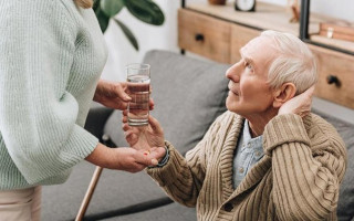 Более 1000 гривен к пенсии: кому из пенсионеров назначат дополнительную надбавку