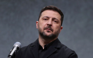 Якщо одна особа в ЄС блокуватиме €90 млрд, то дамо адресу цієї особи ЗСУ, нехай вони з ним спілкуються, — Зеленський